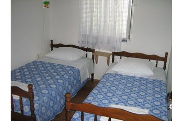 Croazia Privát Rogoznica, Interno